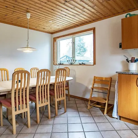 Modern Holiday In With Sauna Semesterbostad Hals