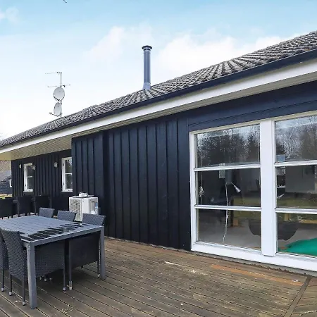 Modern Holiday In With Sauna Semesterbostad